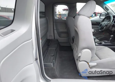 2015 Toyota Tacoma из США, поврежденный, VIN 5TFTX4CN2FX061728